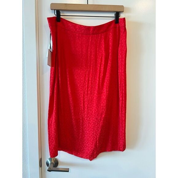 NWT 1.State Ruffle Front Tonal Leopard Pencil Skirt in Cherry Red 12 - Picture 6 of 6